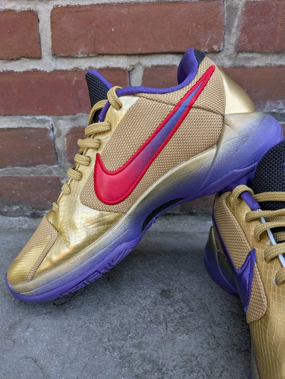 Nike Kobe V Protro UNDFTD Gold Purple Red Basketball Shoes Low Top Size 6